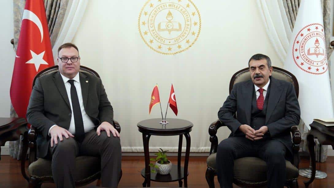 Sayın Bakanımız Karadağ Ankara Büyükelçisi Kastratoviç'i Kabul etti
